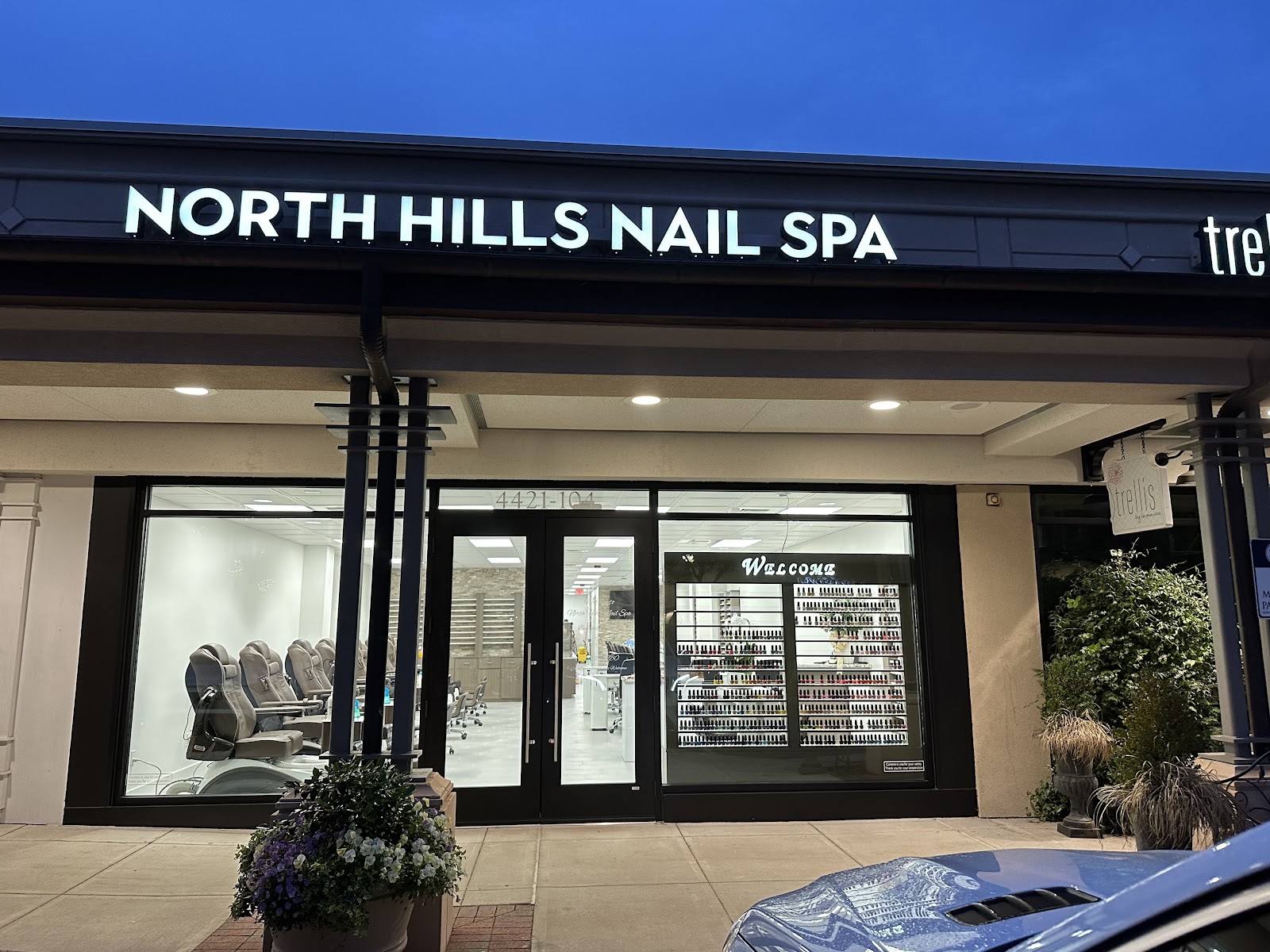 North Hills Nail Spa nail photo 4