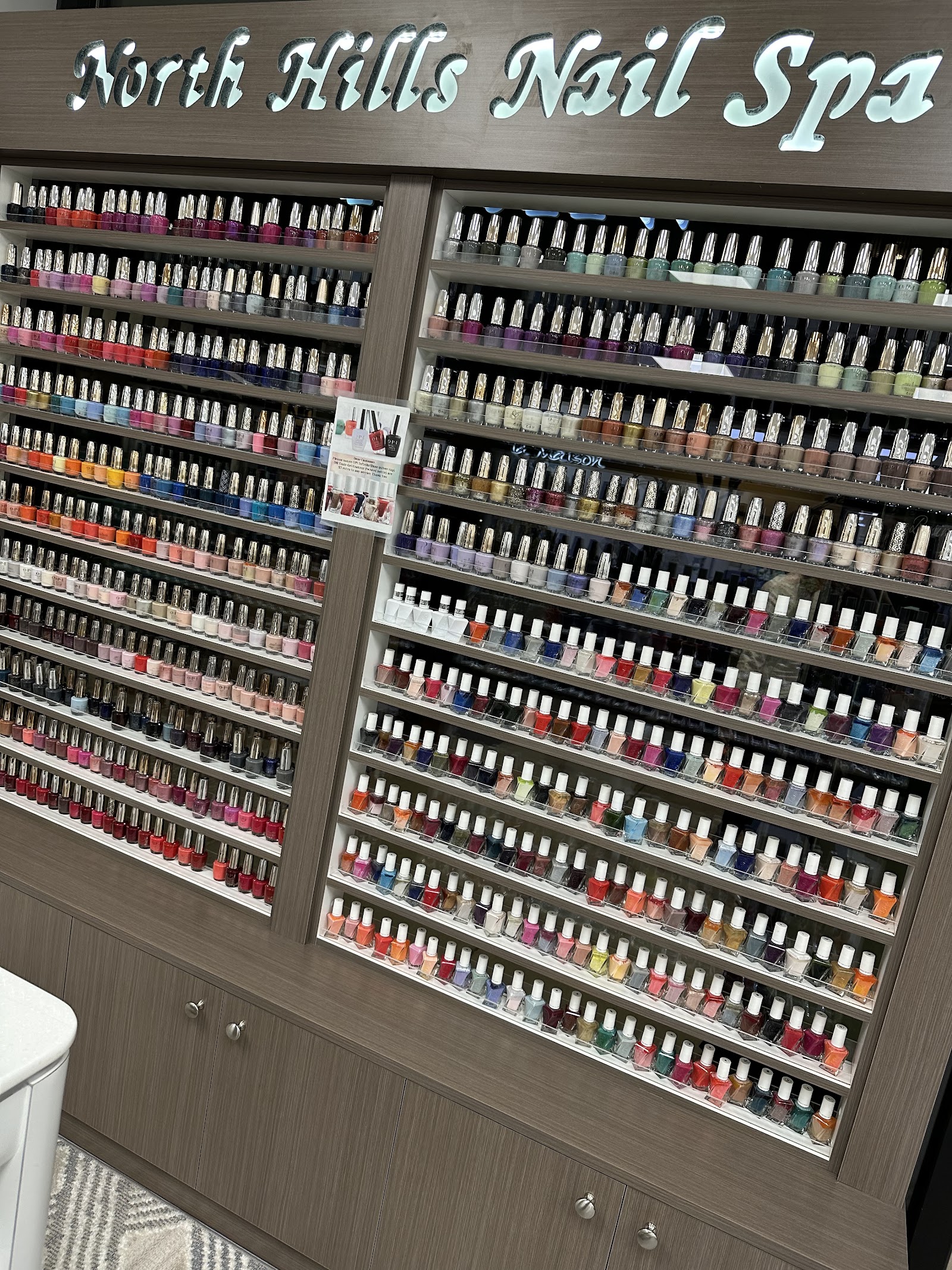 North Hills Nail Spa nail photo 6